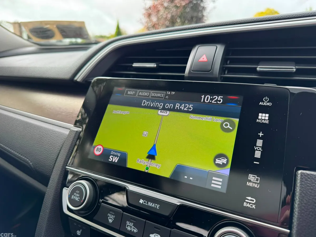 Honda Civic Saloon, Diesel, 2020, Grey