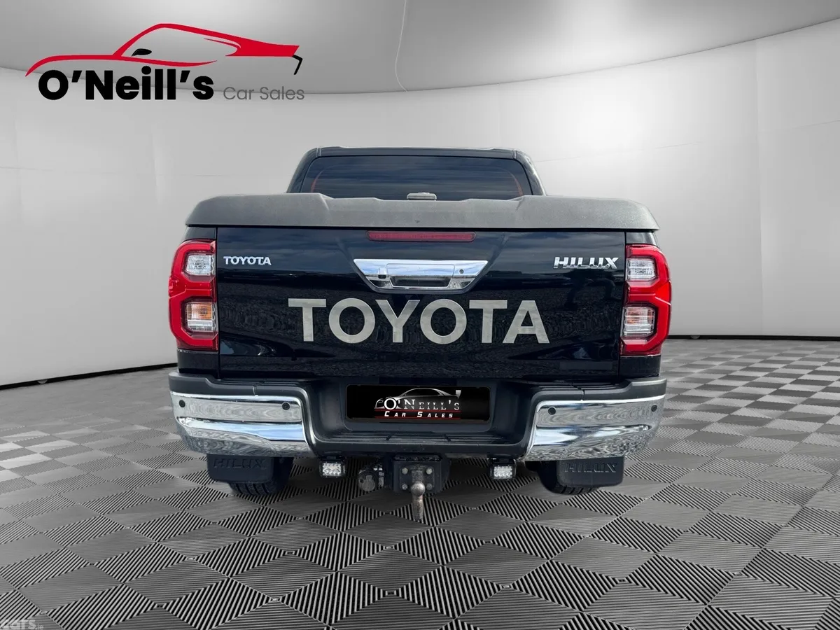 Toyota Hilux Pick Up, Diesel, 2021, Black