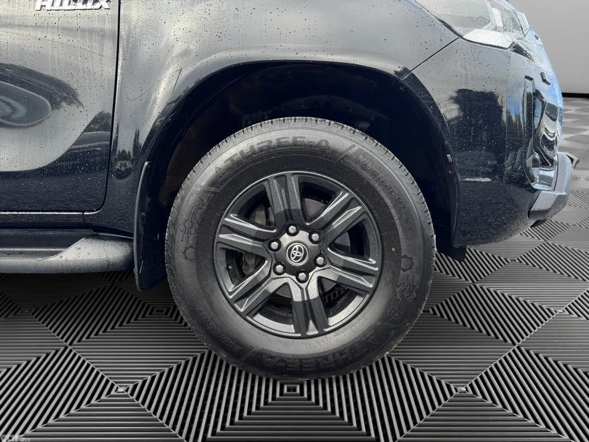 Toyota Hilux Pick Up, Diesel, 2021, Black