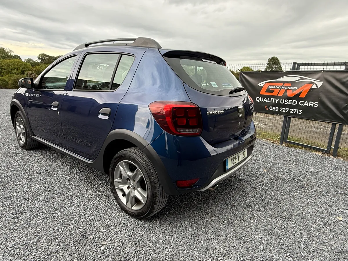Dacia Sandero Stepway Hatchback, Petrol, 2018, Blue