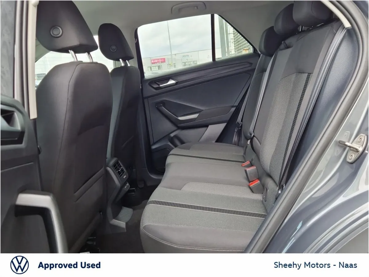 Volkswagen T-Roc SUV, Petrol, 2023, Grey
