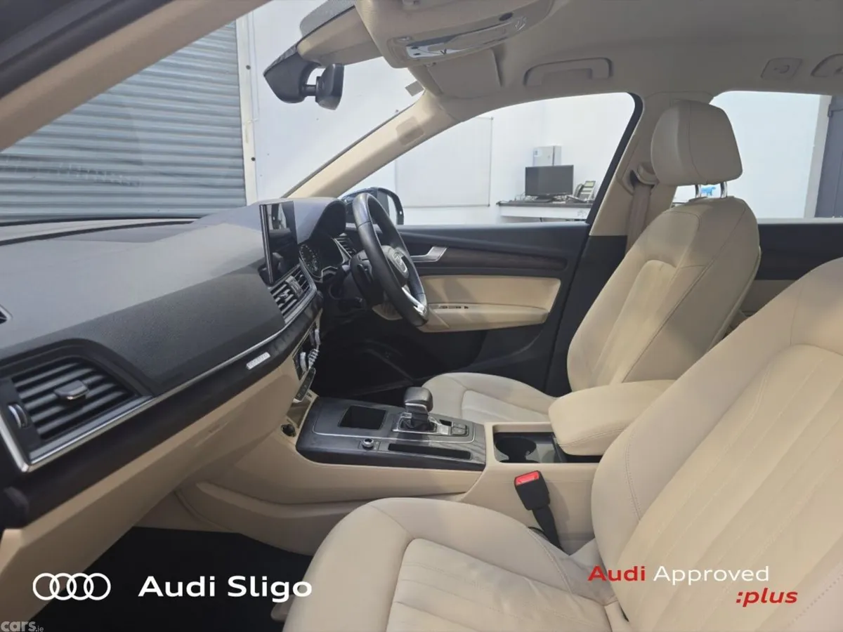 Audi Q5 SUV, Petrol Plug-in Hybrid, 2022, Black