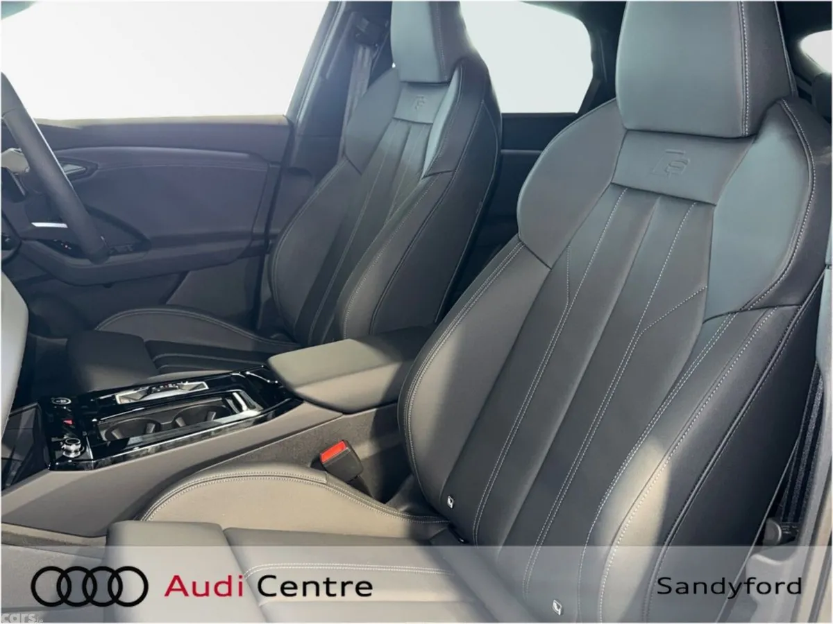 Audi Q6 e-tron Hatchback, Electric, 2026, Grey