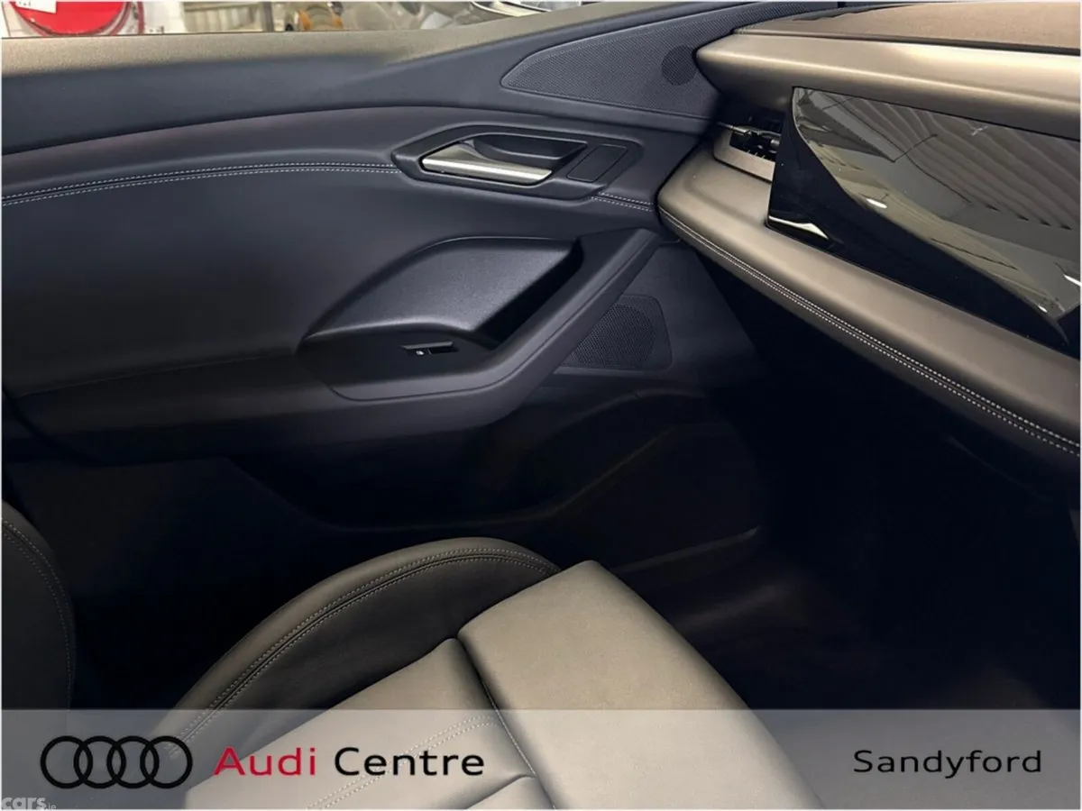 Audi Q6 e-tron Hatchback, Electric, 2026, Grey