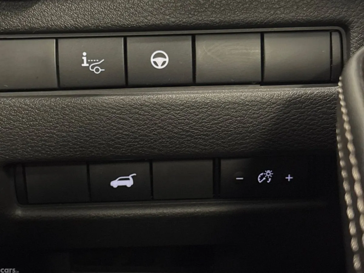 Nissan X-Trail SUV, Petrol Hybrid, 2024, Grey