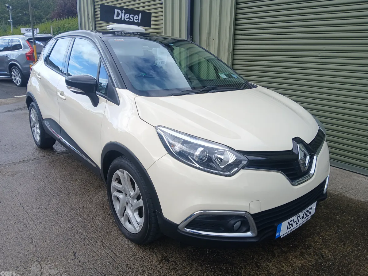 Renault Captur Hatchback, Diesel, 2016, White