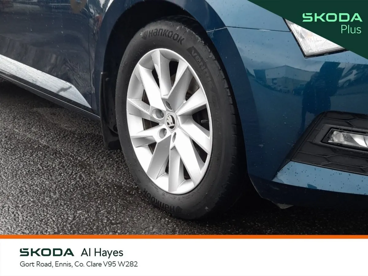 Skoda Superb Saloon, Diesel, 2023, Blue