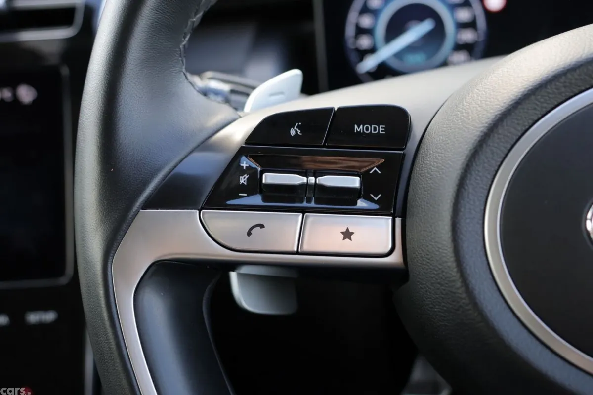 Hyundai Tucson SUV, Petrol Hybrid, 2023, White