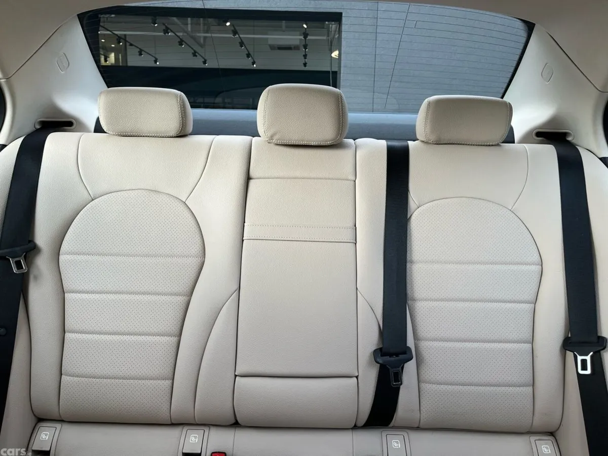Mercedes-Benz C-Class Saloon, Petrol, 2020, Blue