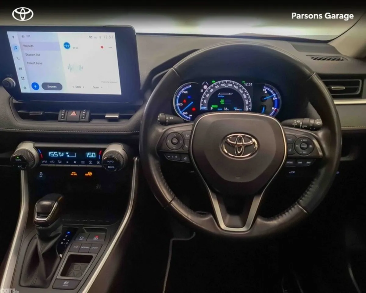 Toyota RAV4 SUV, Petrol Hybrid, 2024, Red