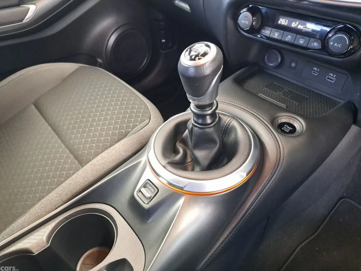 Nissan Juke SUV, Petrol, 2025, Blue
