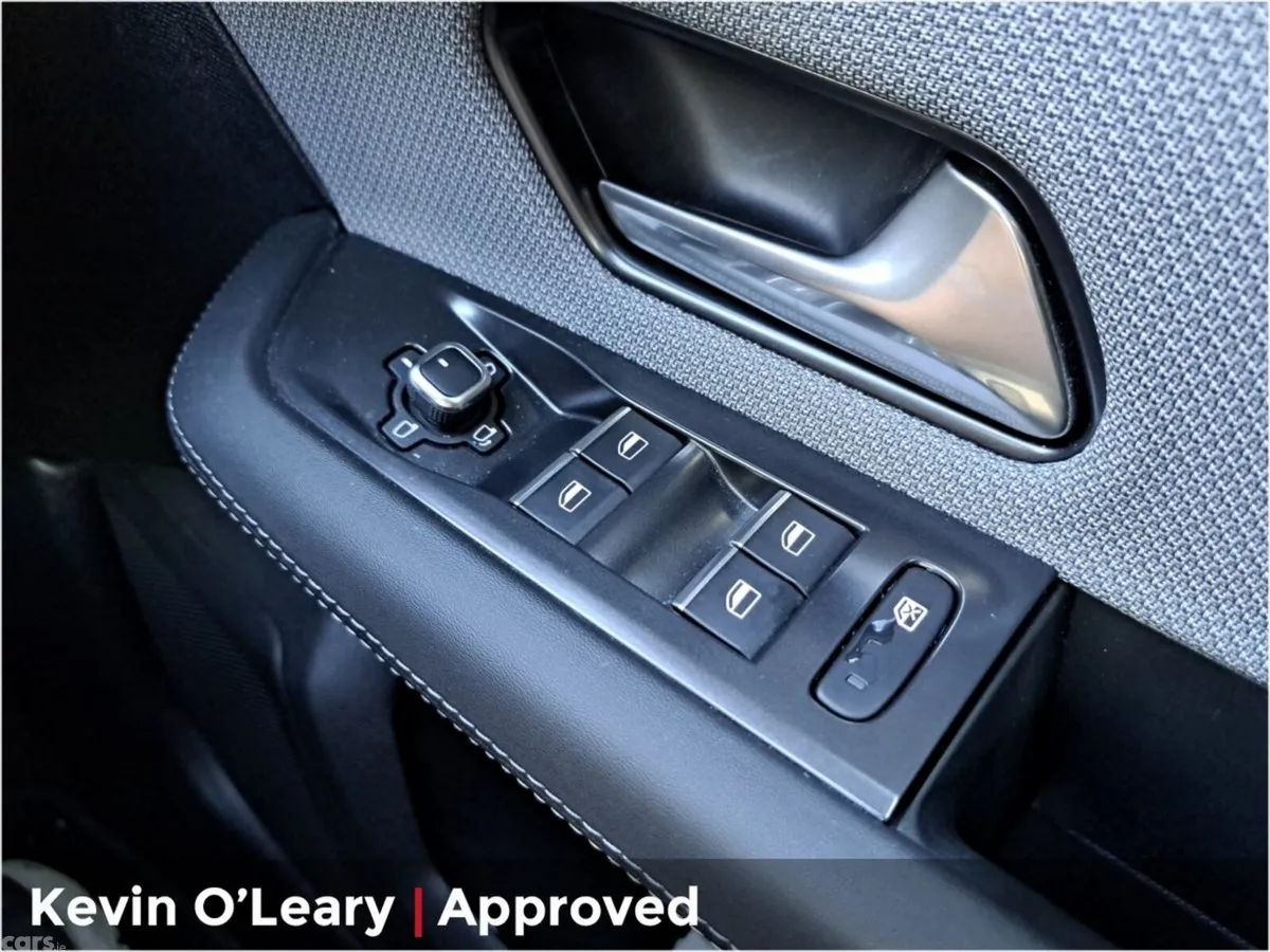 Opel Grandland SUV, Petrol Hybrid, 2026, Grey