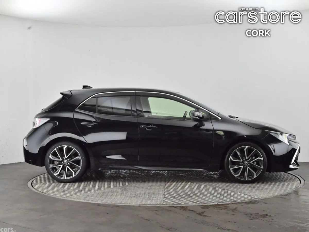 Toyota Corolla Hatchback, Petrol Hybrid, 2021, Black