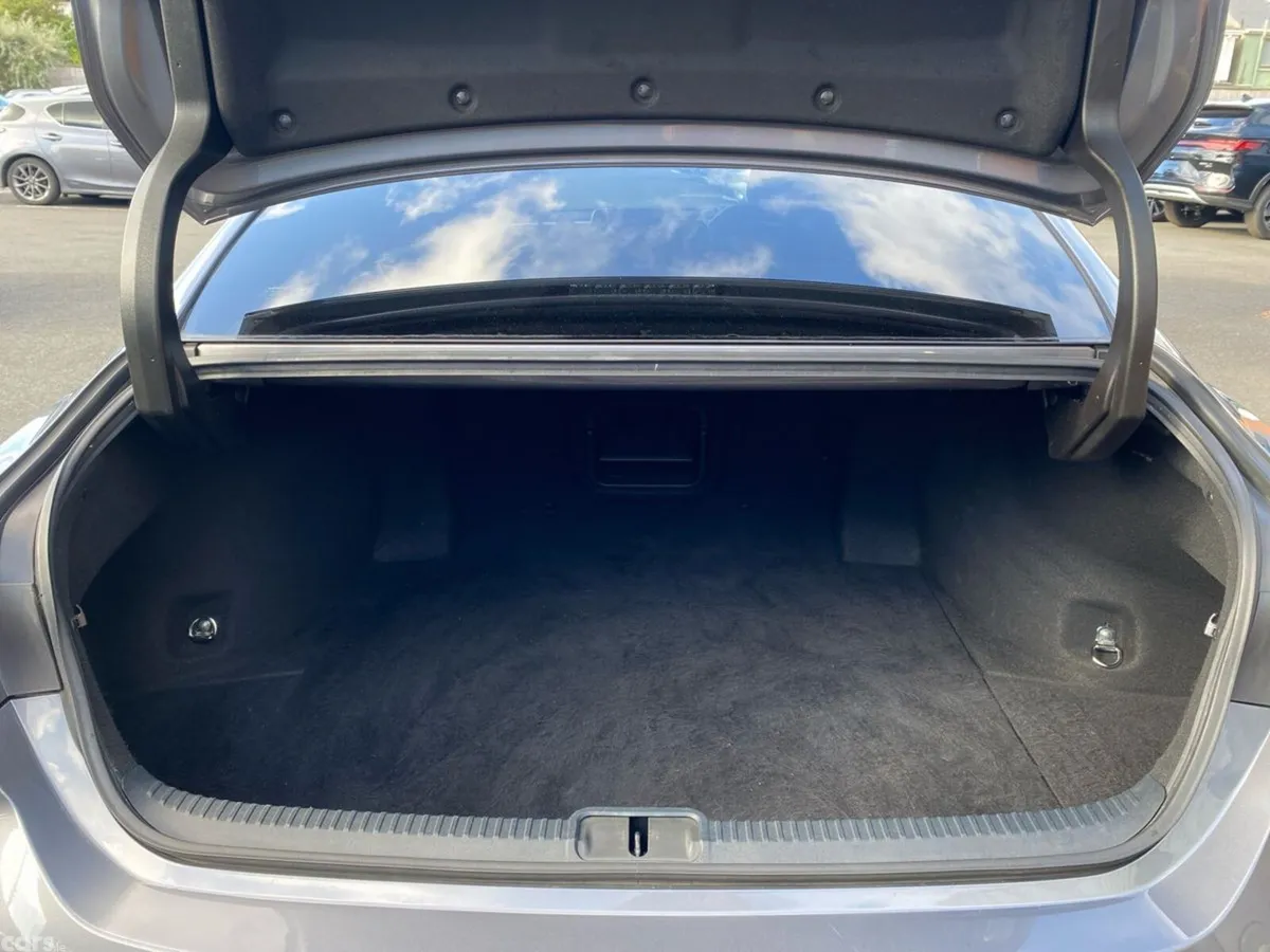 Lexus ES Saloon, Petrol Hybrid, 2021, Grey