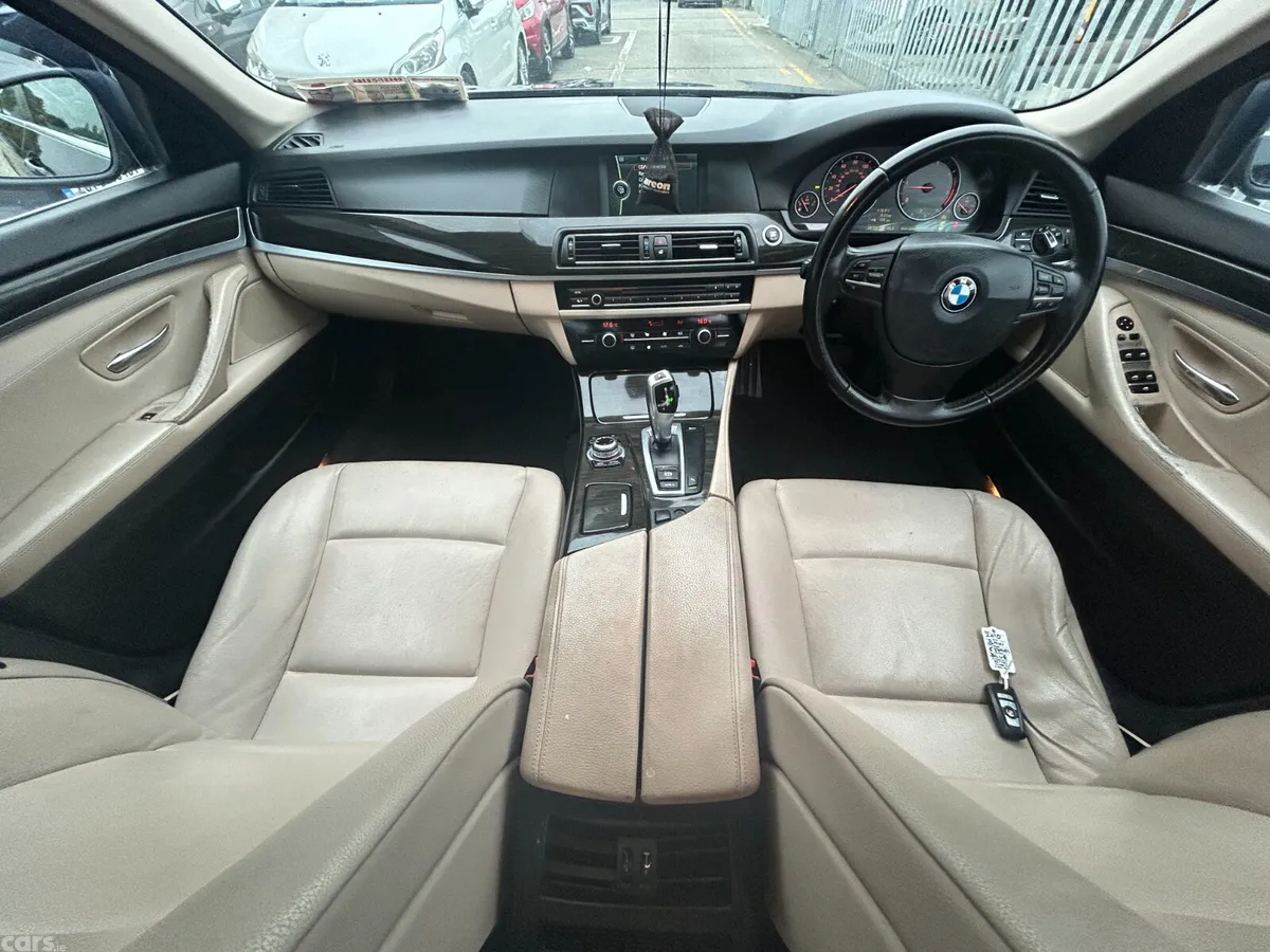BMW 5-Series Saloon, Diesel, 2010, Blue