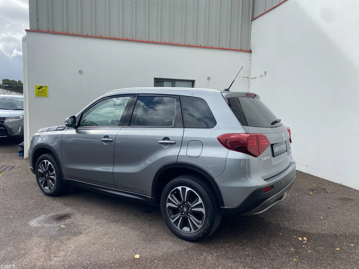 Suzuki Vitara SUV, Petrol, 2023, Grey