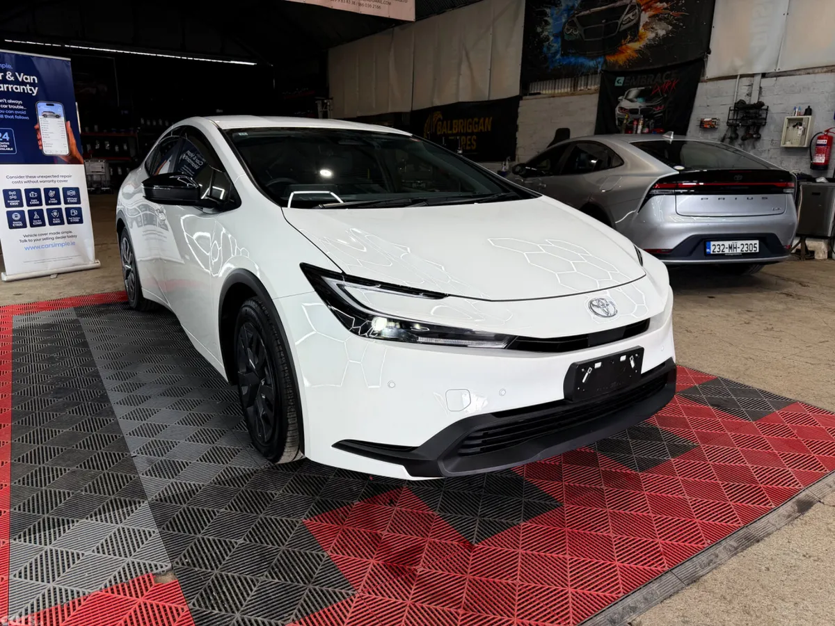 Toyota Prius Saloon, Petrol Hybrid, 2024, White