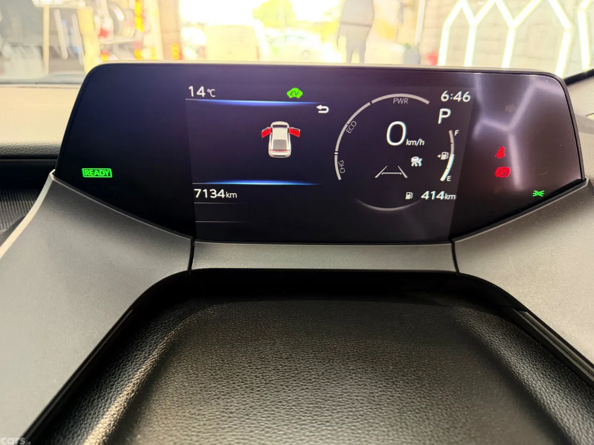 Toyota Prius Saloon, Petrol Hybrid, 2024, White