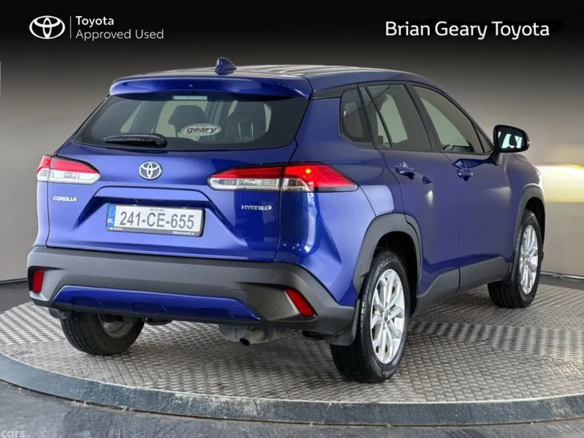 Toyota Corolla Cross Hatchback, Petrol Hybrid, 2024, Blue