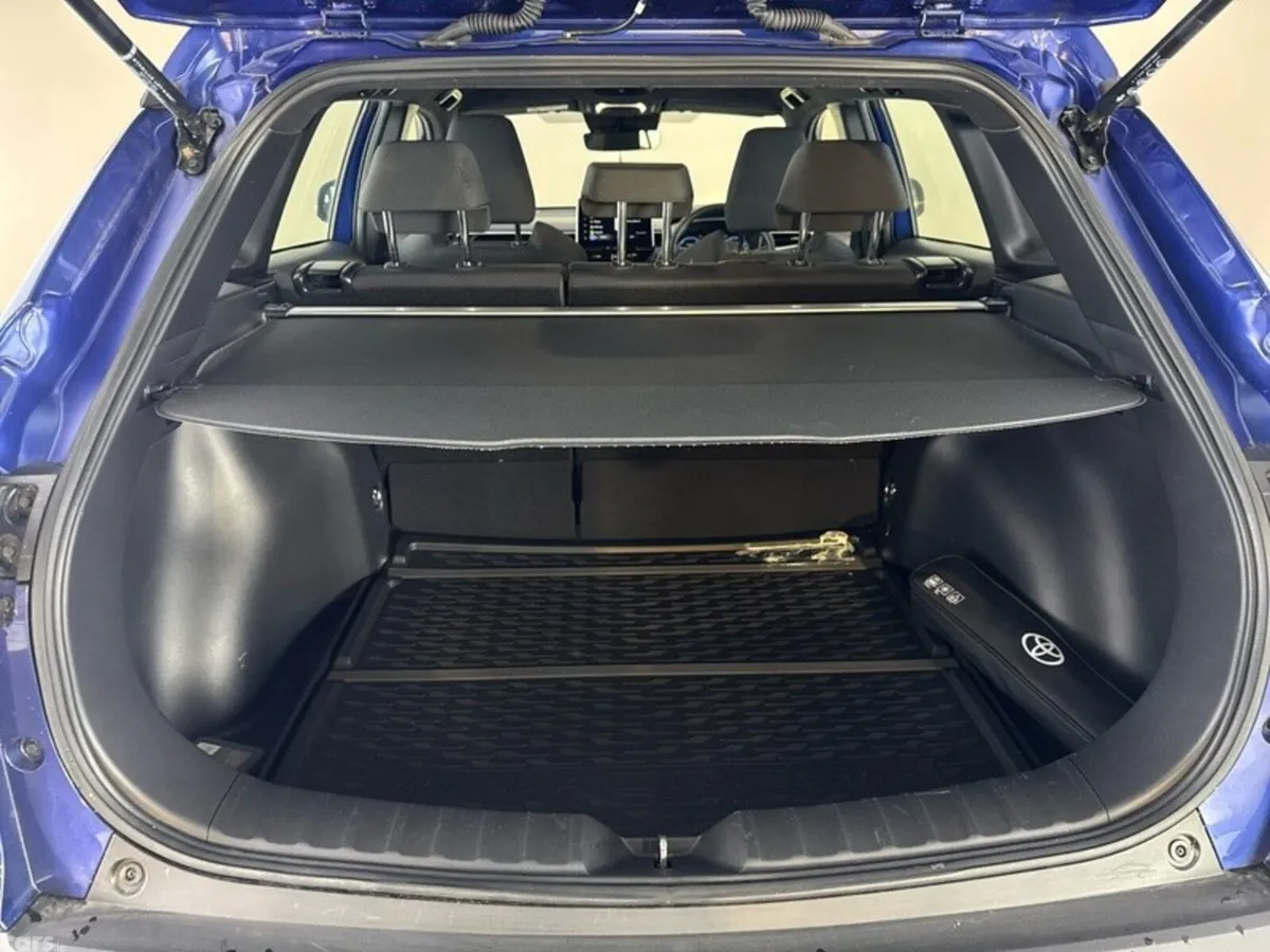 Toyota Corolla Cross Hatchback, Petrol Hybrid, 2024, Blue