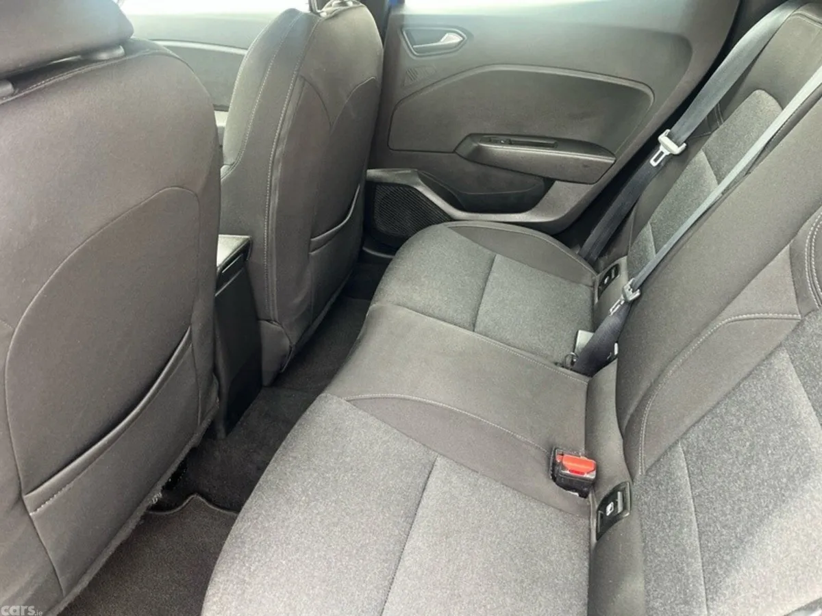 Renault Clio Hatchback, Petrol, 2022, Blue