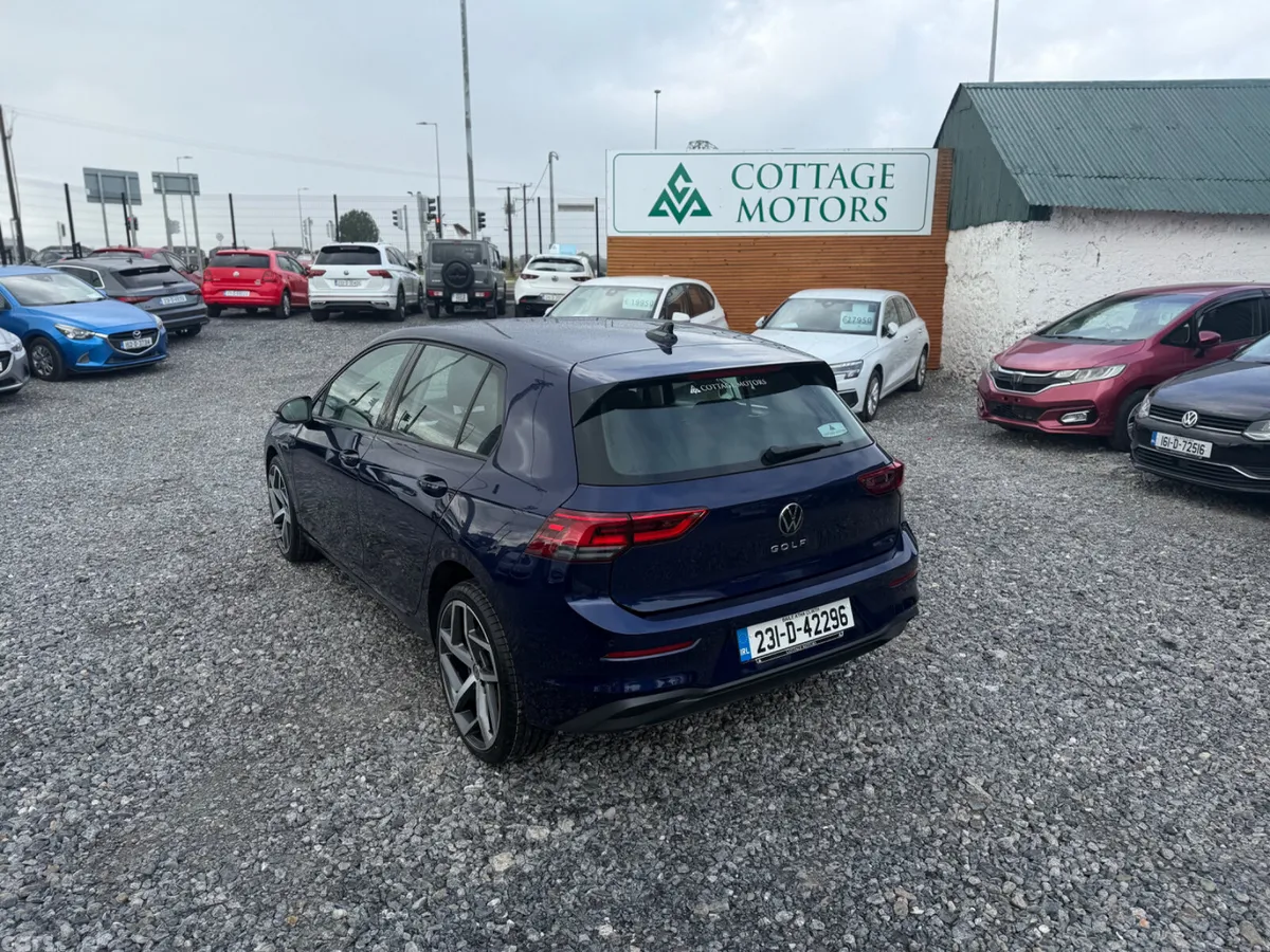 Volkswagen Golf Hatchback, Diesel, 2023, Blue