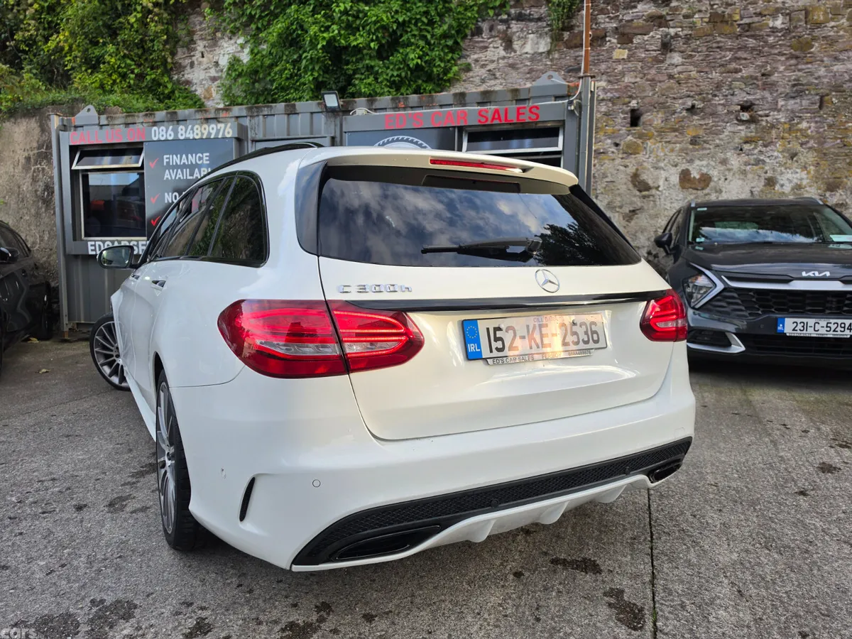Mercedes-Benz C-Class Estate, Diesel Hybrid, 2015, White