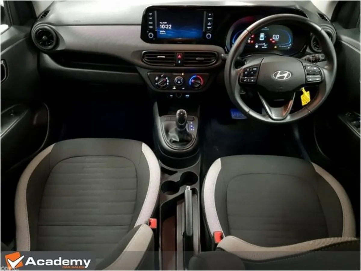 Hyundai i10 Hatchback, Petrol, 2025, White