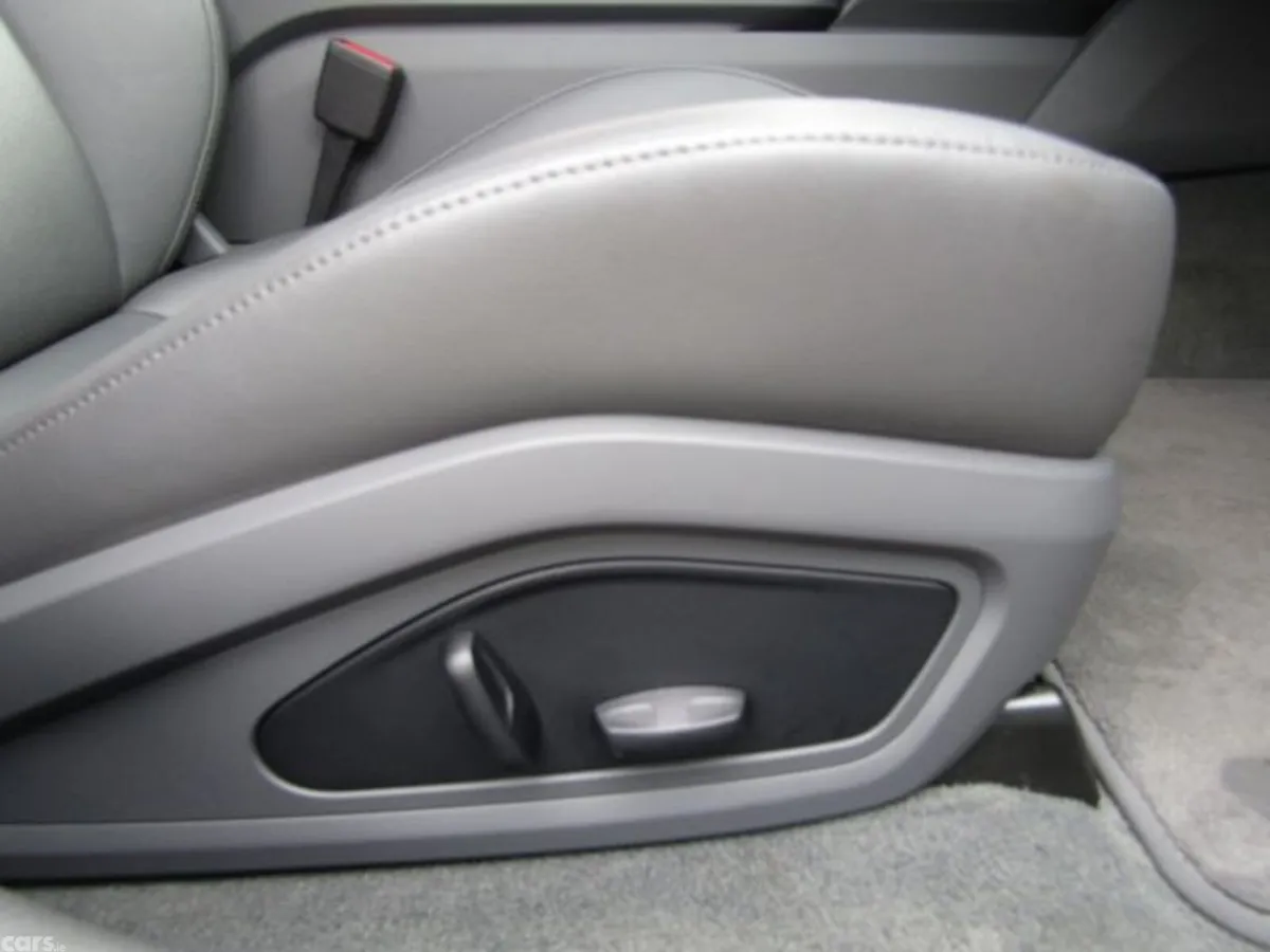 Porsche Taycan Saloon, Electric, 2022, Black