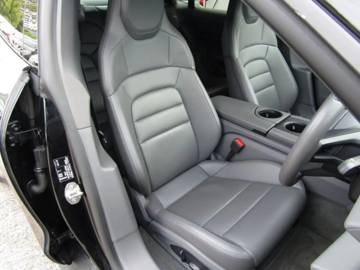 Porsche Taycan Saloon, Electric, 2022, Black