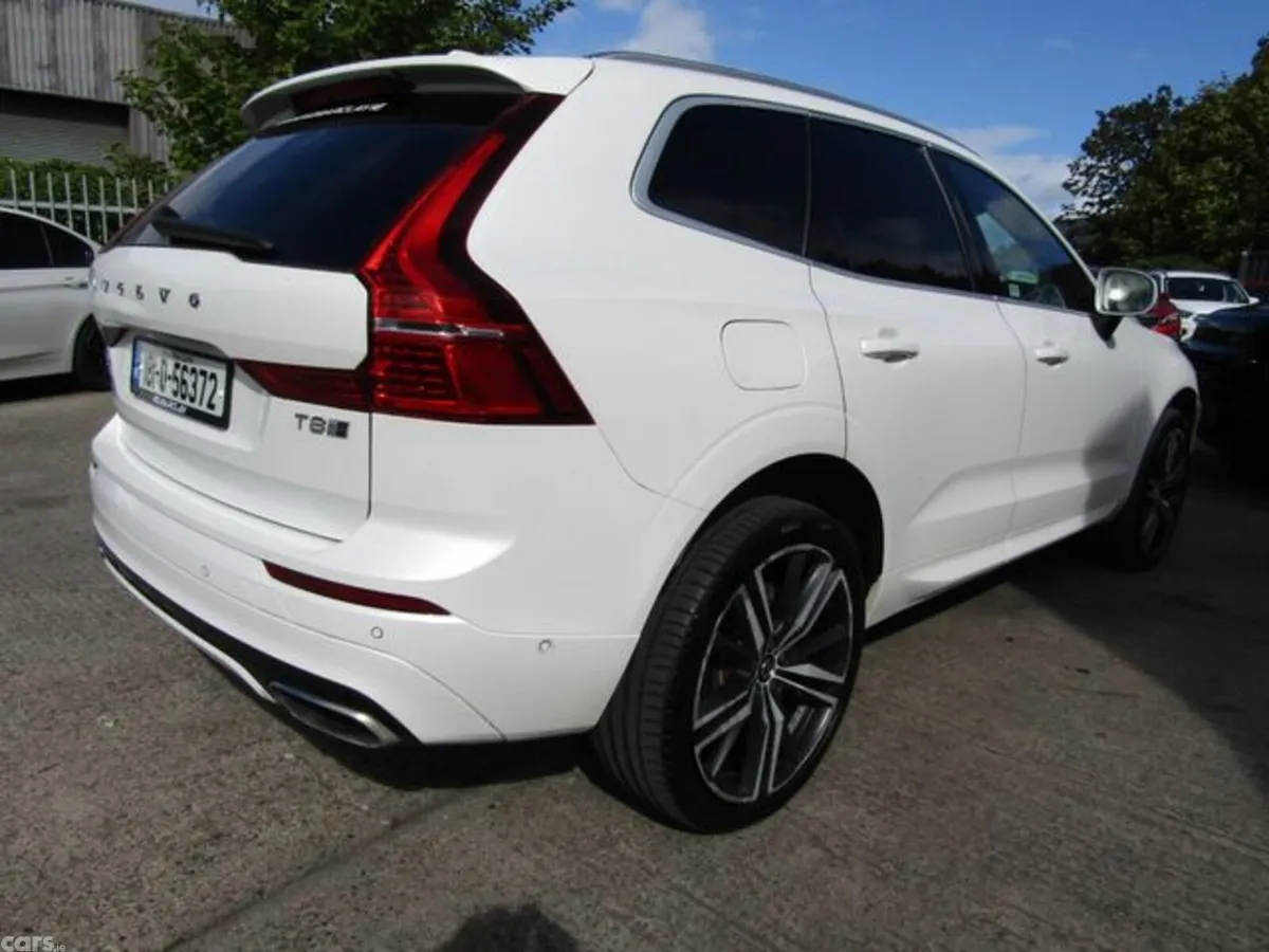 Volvo XC60 Estate, Petrol Plug-in Hybrid, 2018, White
