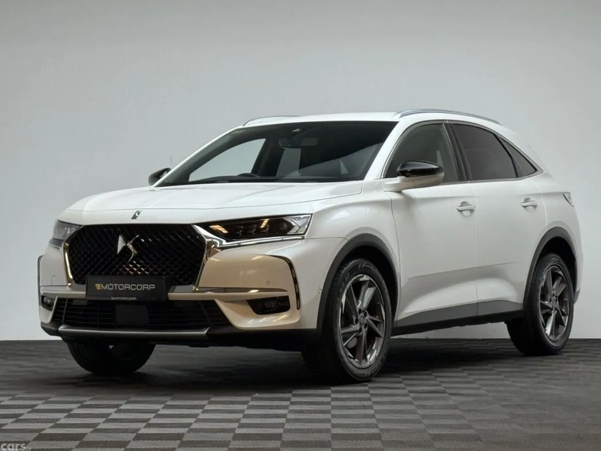DS Automobiles DS 7 SUV, Petrol, 2022, White