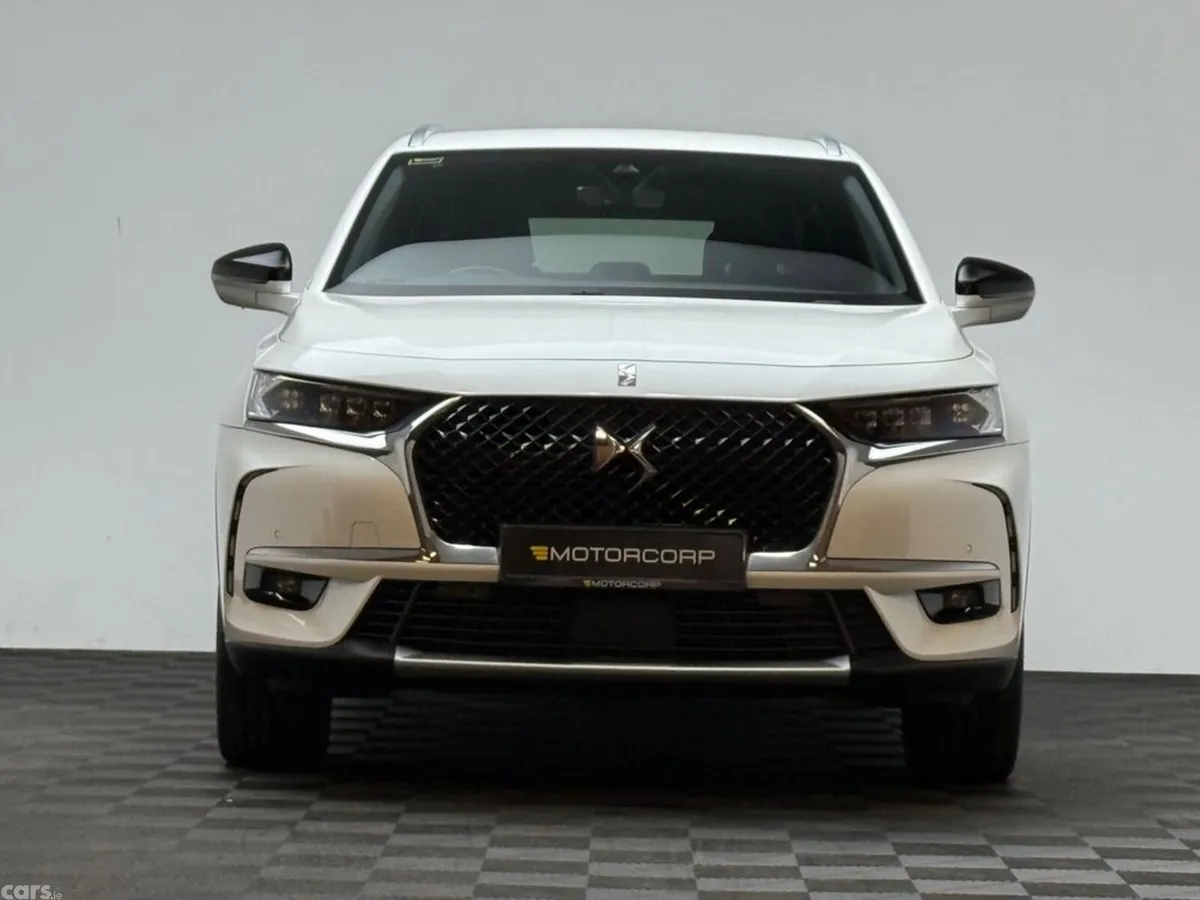 DS Automobiles DS 7 SUV, Petrol, 2022, White