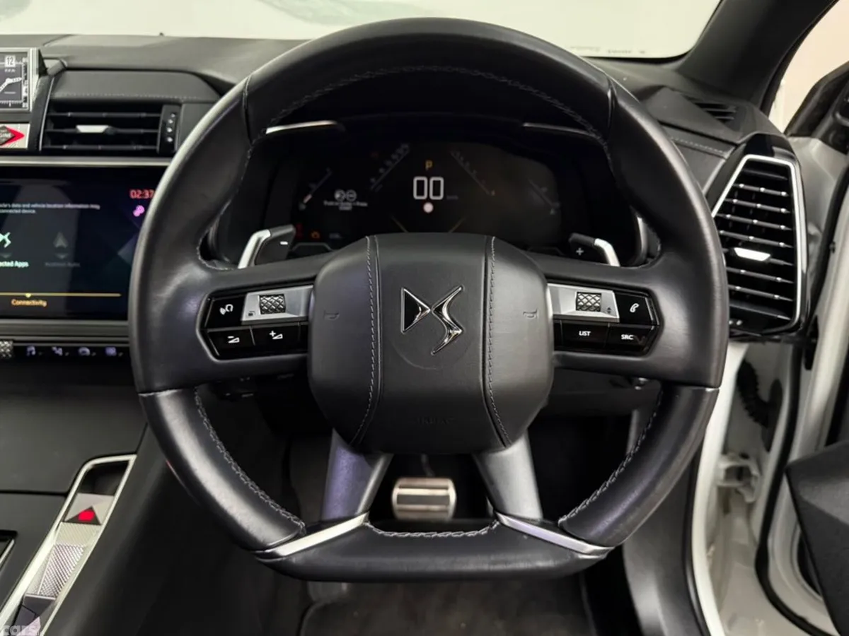 DS Automobiles DS 7 SUV, Petrol, 2022, White