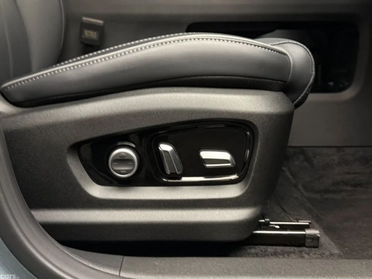 Jaecoo 7 Hatchback, Petrol Plug-in Hybrid, 2026, Blue