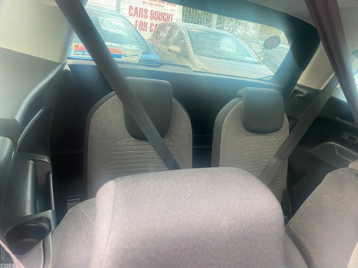 Citroen C4 Hatchback, Diesel, 2015, Red