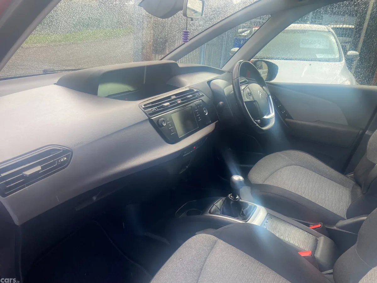 Citroen C4 Hatchback, Diesel, 2015, Red