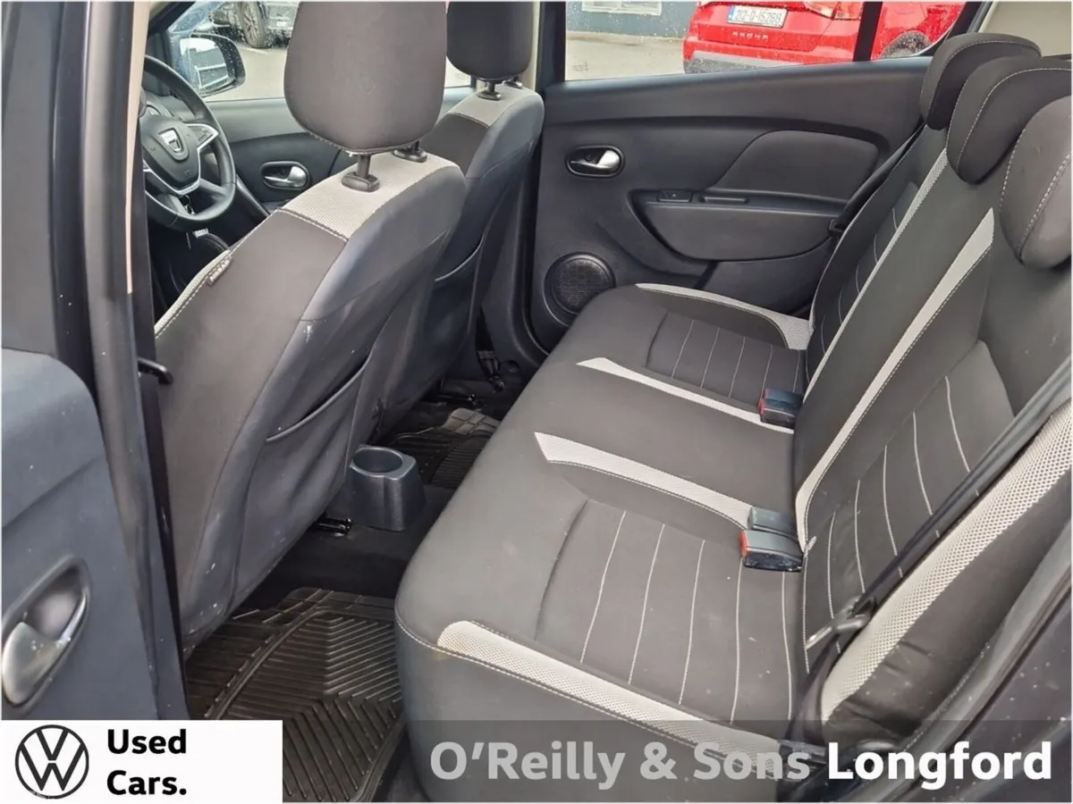 Dacia Sandero Stepway Hatchback, Diesel, 2017, Grey