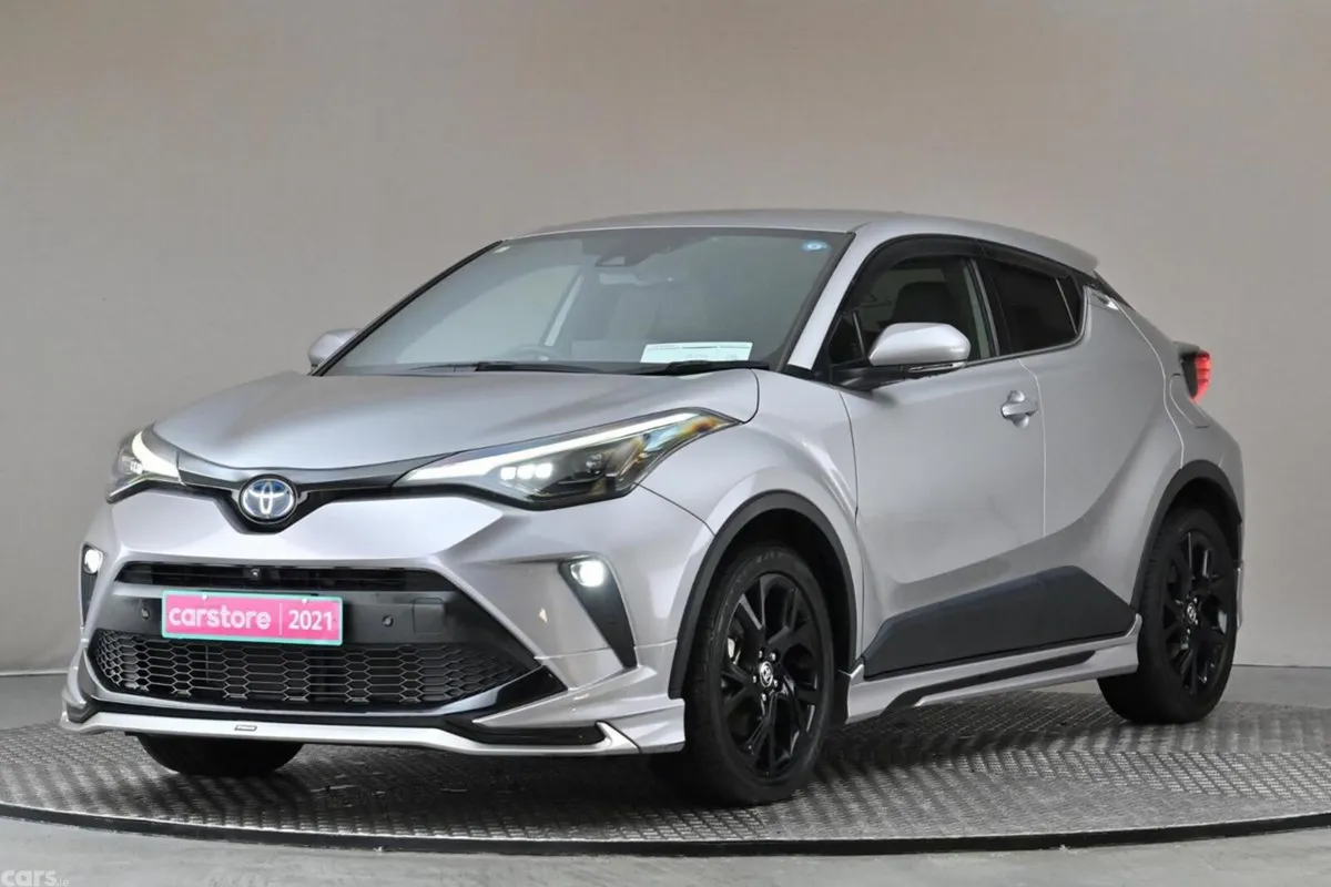 Toyota C-HR SUV, Petrol Hybrid, 2021, Grey
