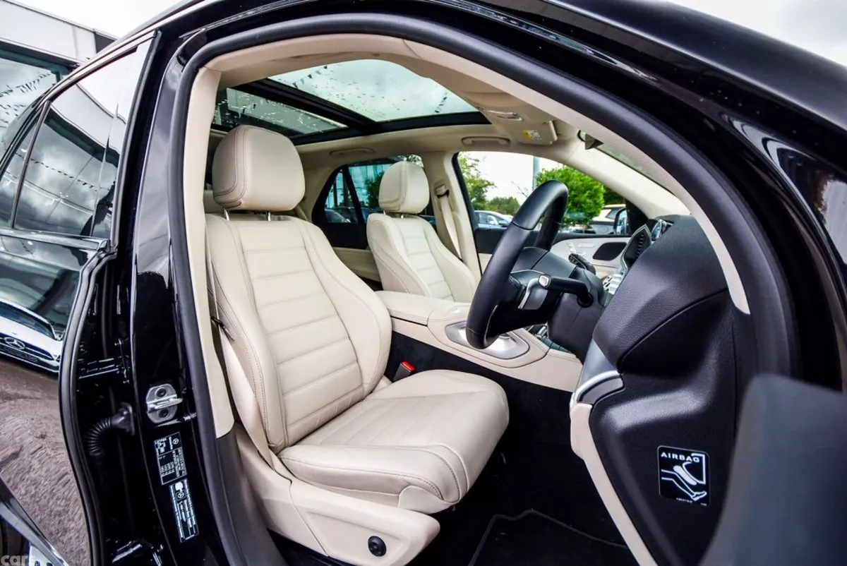 Mercedes-Benz GLE SUV, Diesel Plug-in Hybrid, 2026, Black