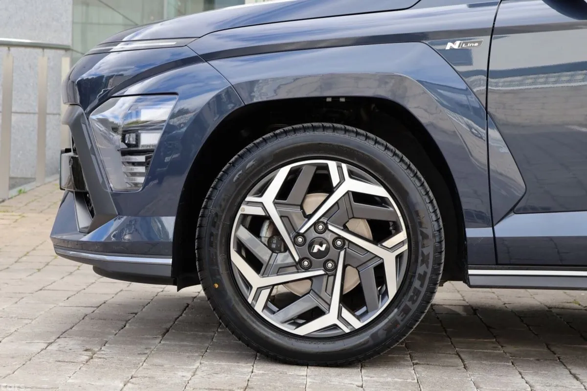 Hyundai KONA MPV, Petrol, 2023, Blue