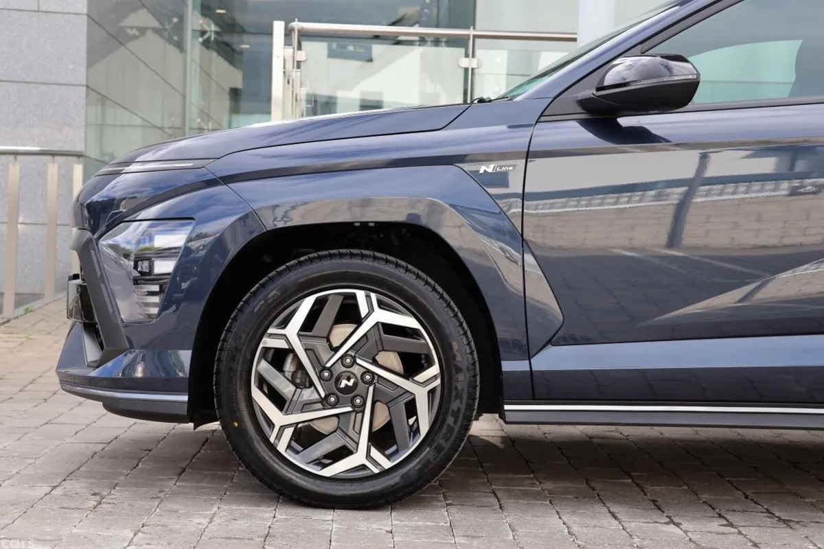 Hyundai KONA MPV, Petrol, 2023, Blue