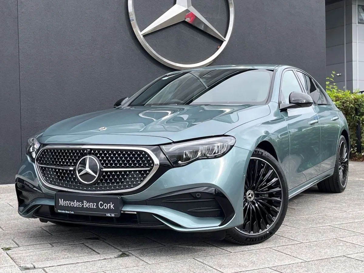 Mercedes-Benz E-Class Saloon, Diesel Hybrid, 2026, Green