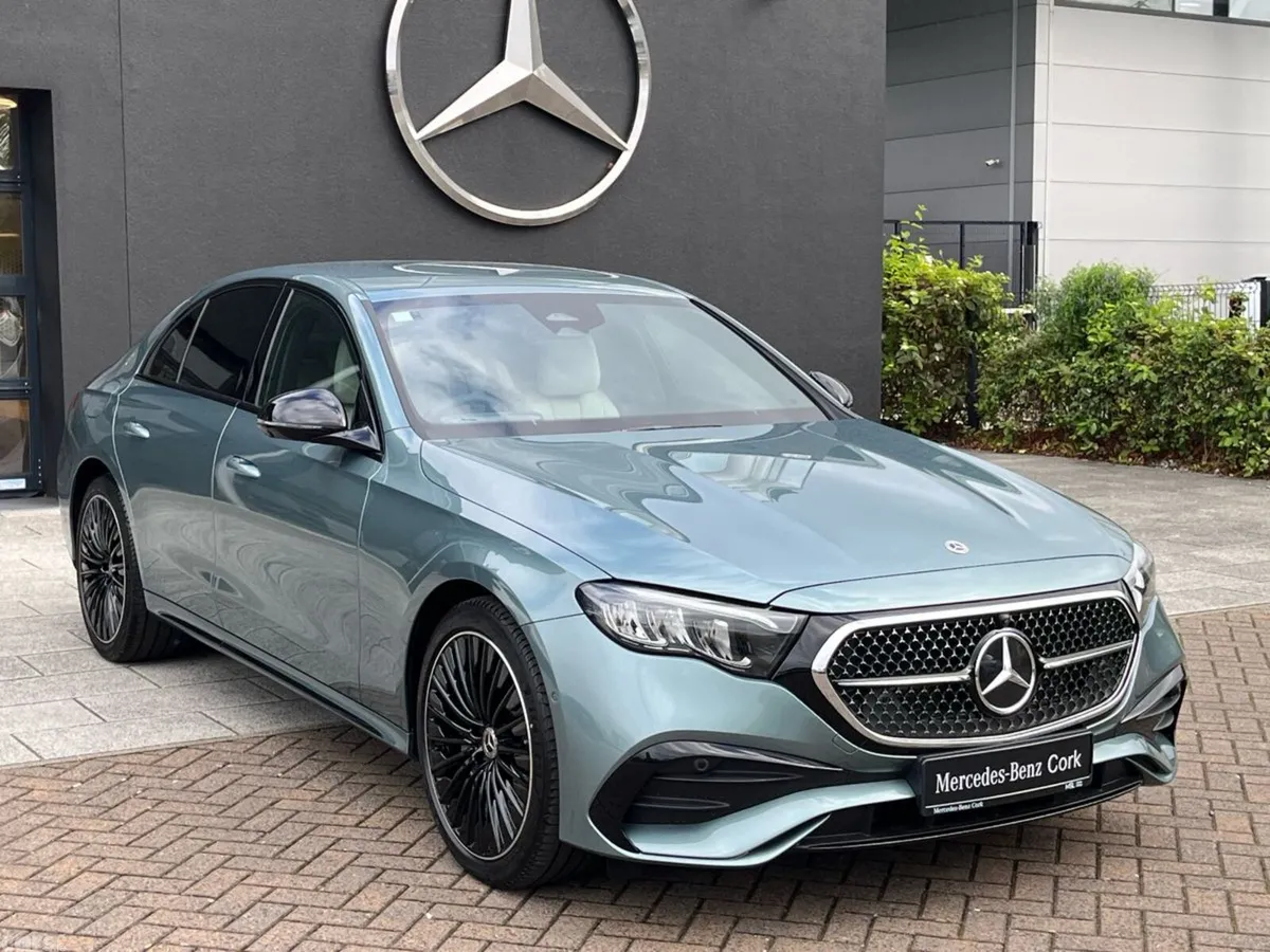 Mercedes-Benz E-Class Saloon, Diesel Hybrid, 2026, Green