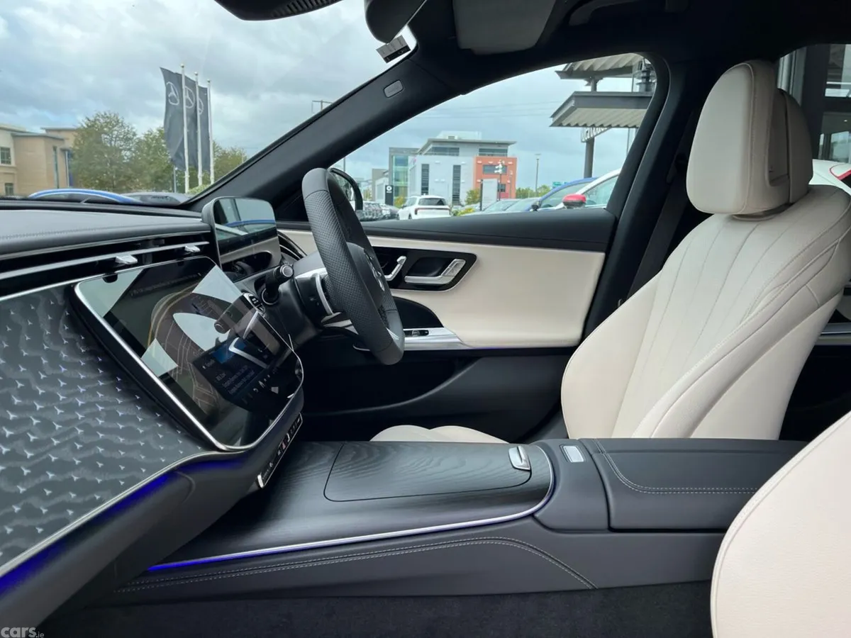 Mercedes-Benz E-Class Saloon, Diesel Hybrid, 2026, Green