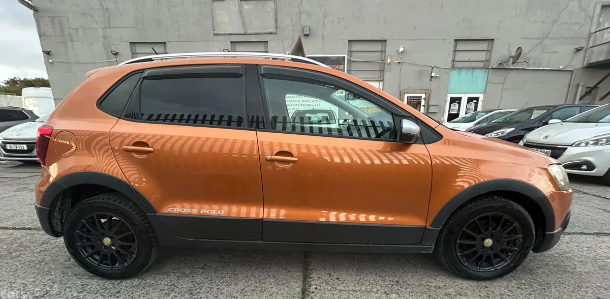 Volkswagen Polo Hatchback, Petrol, 2015, Orange