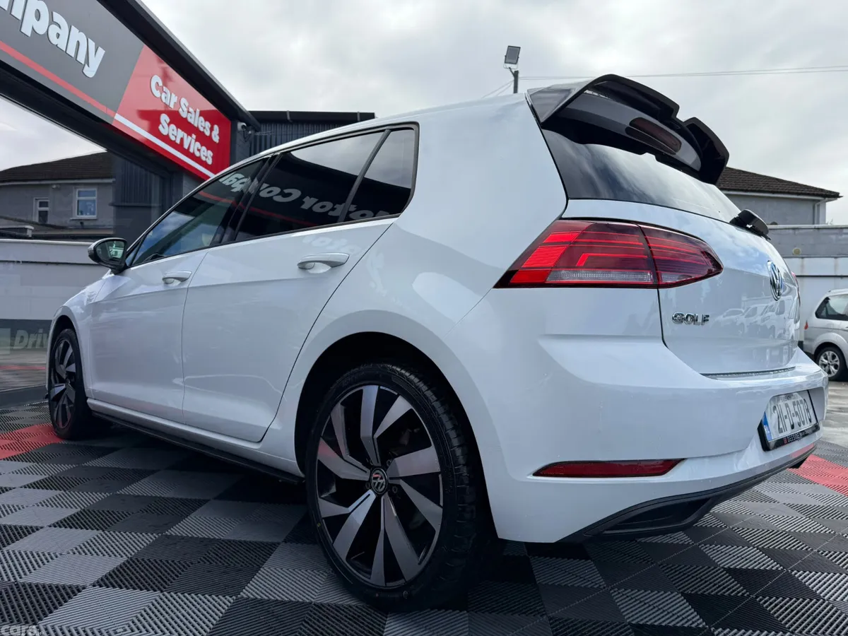 Volkswagen Golf Hatchback, Petrol, 2021, White