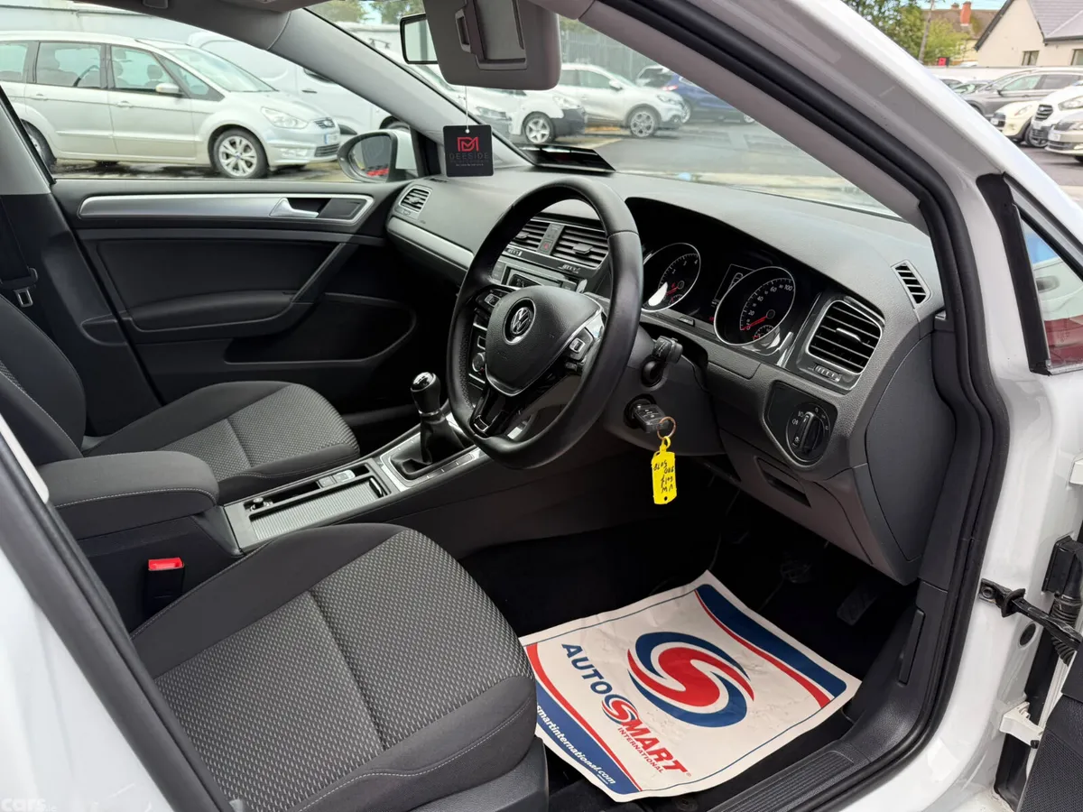 Volkswagen Golf Hatchback, Petrol, 2021, White
