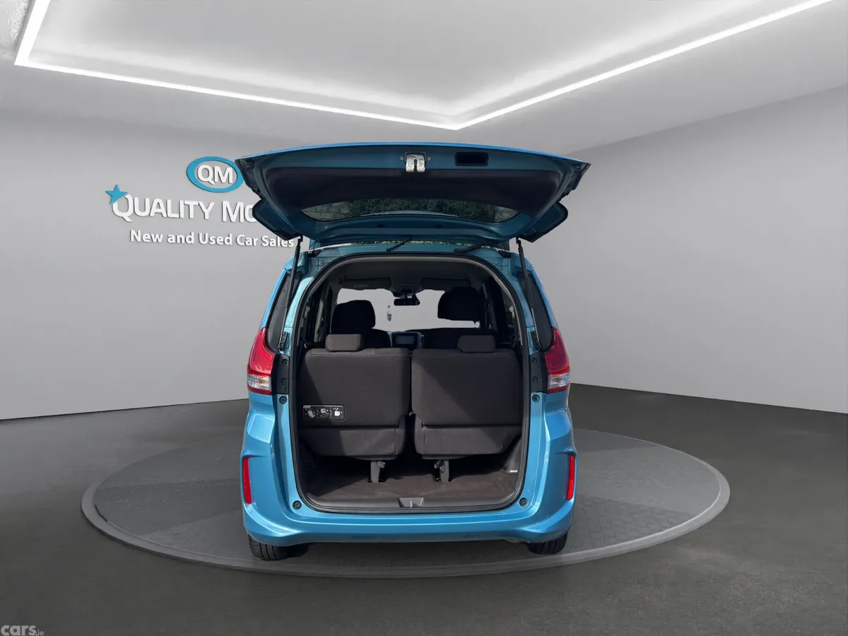 Honda Freed MPV, Petrol Hybrid, 2017, Blue