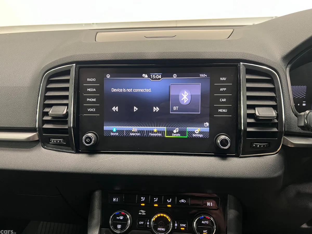 Skoda Karoq SUV, Diesel, 2024, Grey